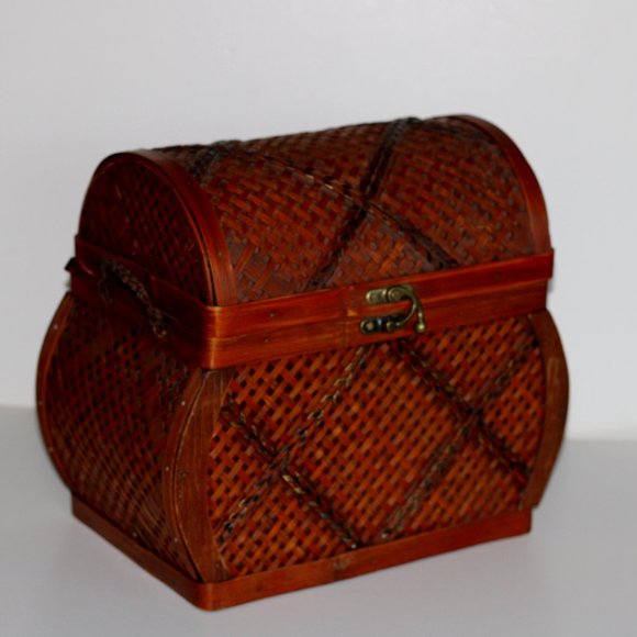 Treasure Chest Storage Basket Wood Weave Trinket Box Wooden